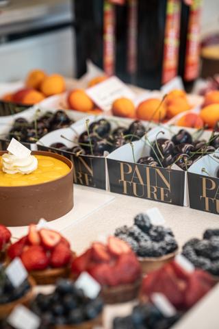 Locale fruittelers bij Painture